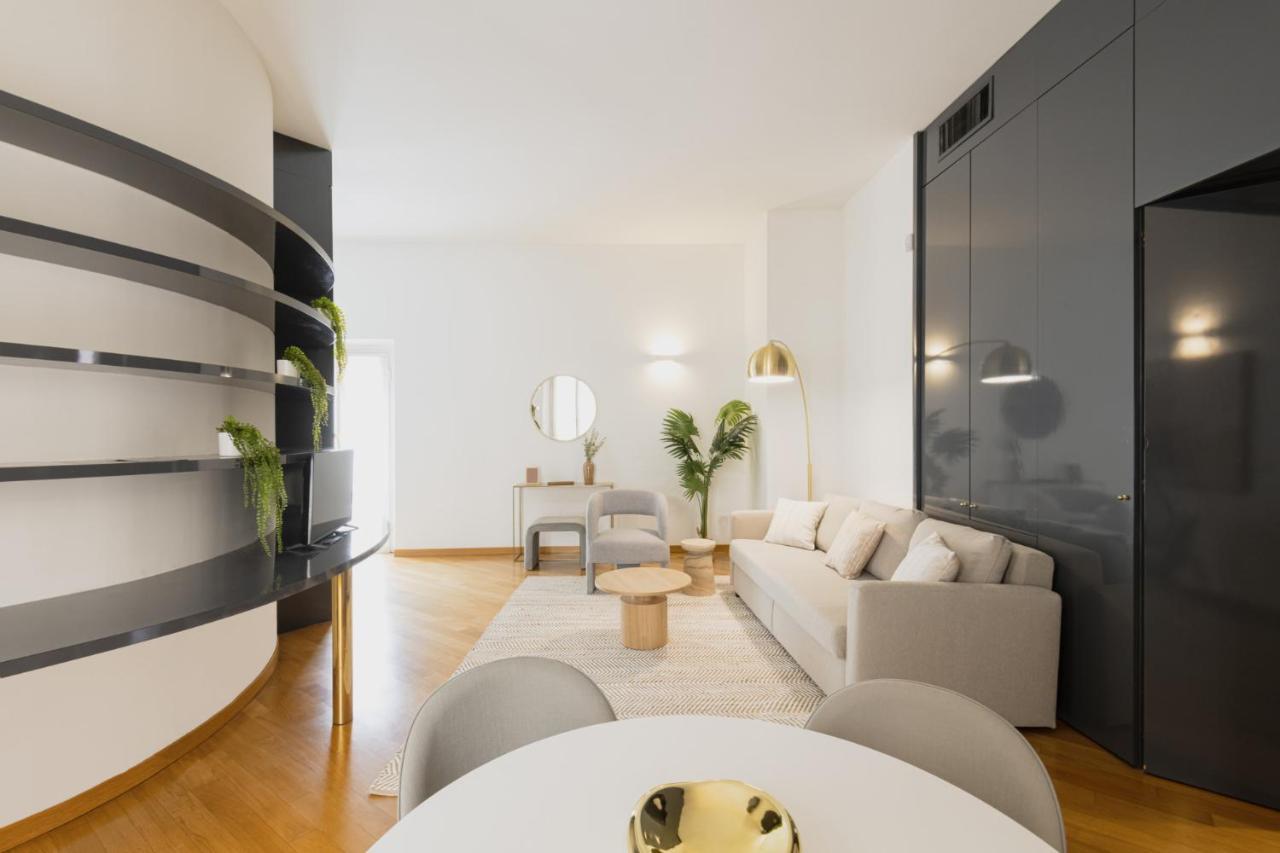 Easylife - Elegante Dimora A Due Passi Dal Duomo * Milan