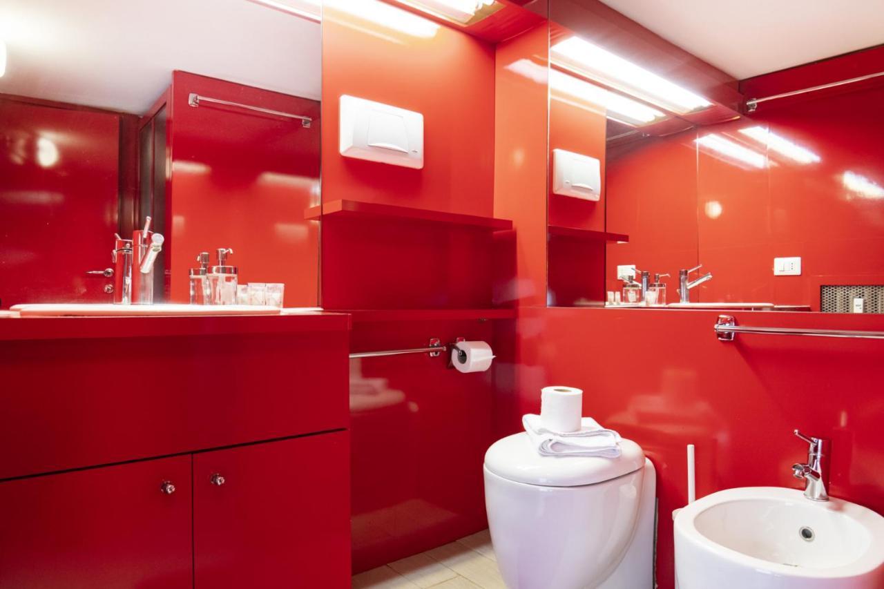 Apartment Easylife - Elegante Dimora A Due Passi Dal Duomo Milan